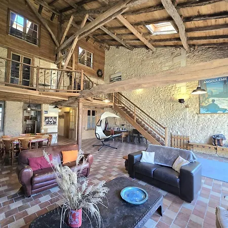 Lumineux 3 Avec Wifi Et Parking A - Fr-1-616-464 *